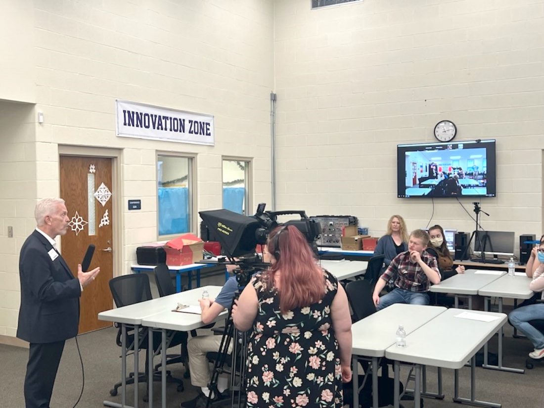 Johnson visits Leetonia High School News, Sports, Jobs Morning Journal